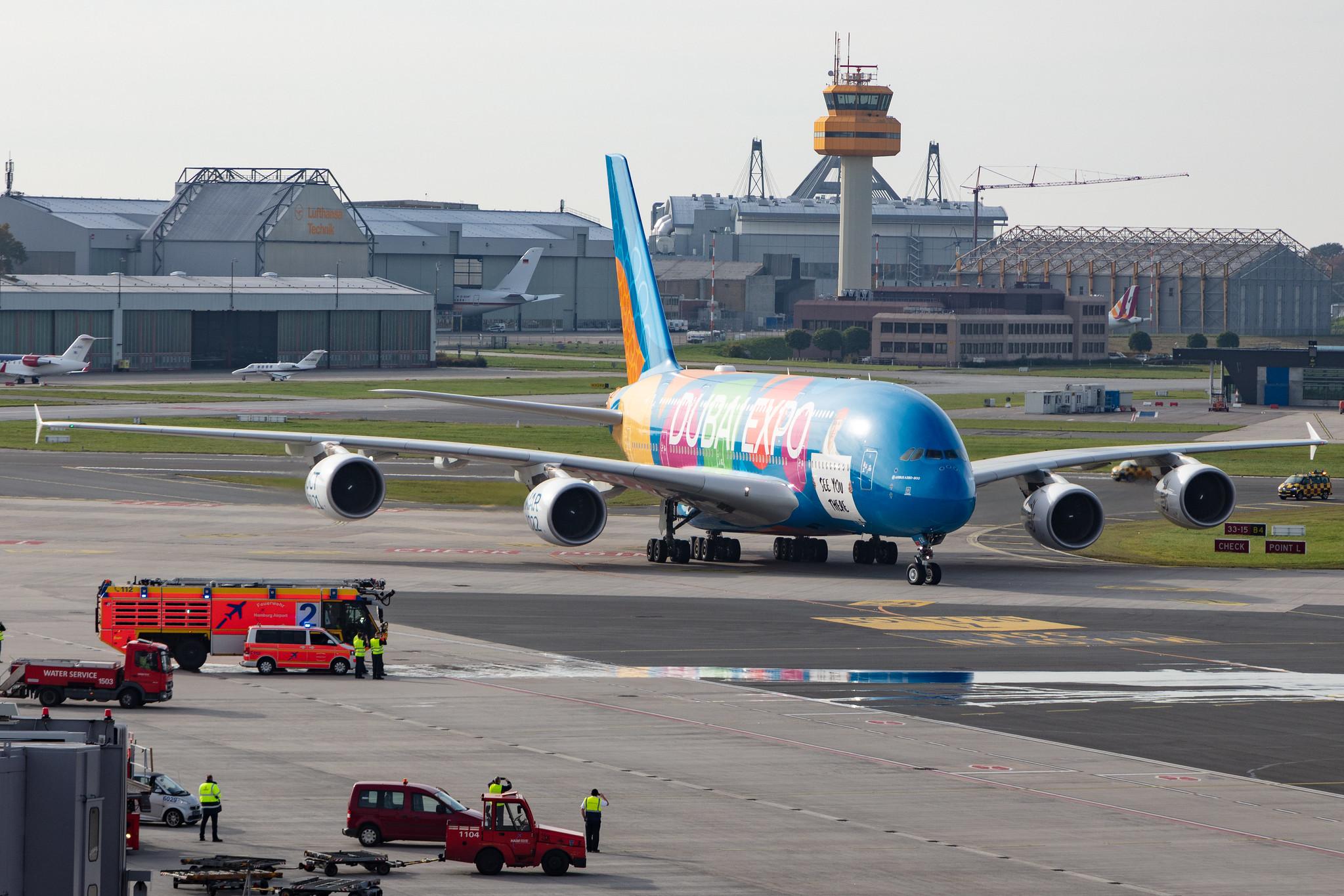 Hamburg Airport: Emirates (EK / UAE) |  Livery: Dubai Expo Livery |  Airbus A380-861 A388 | A6-EEU | MSN 147