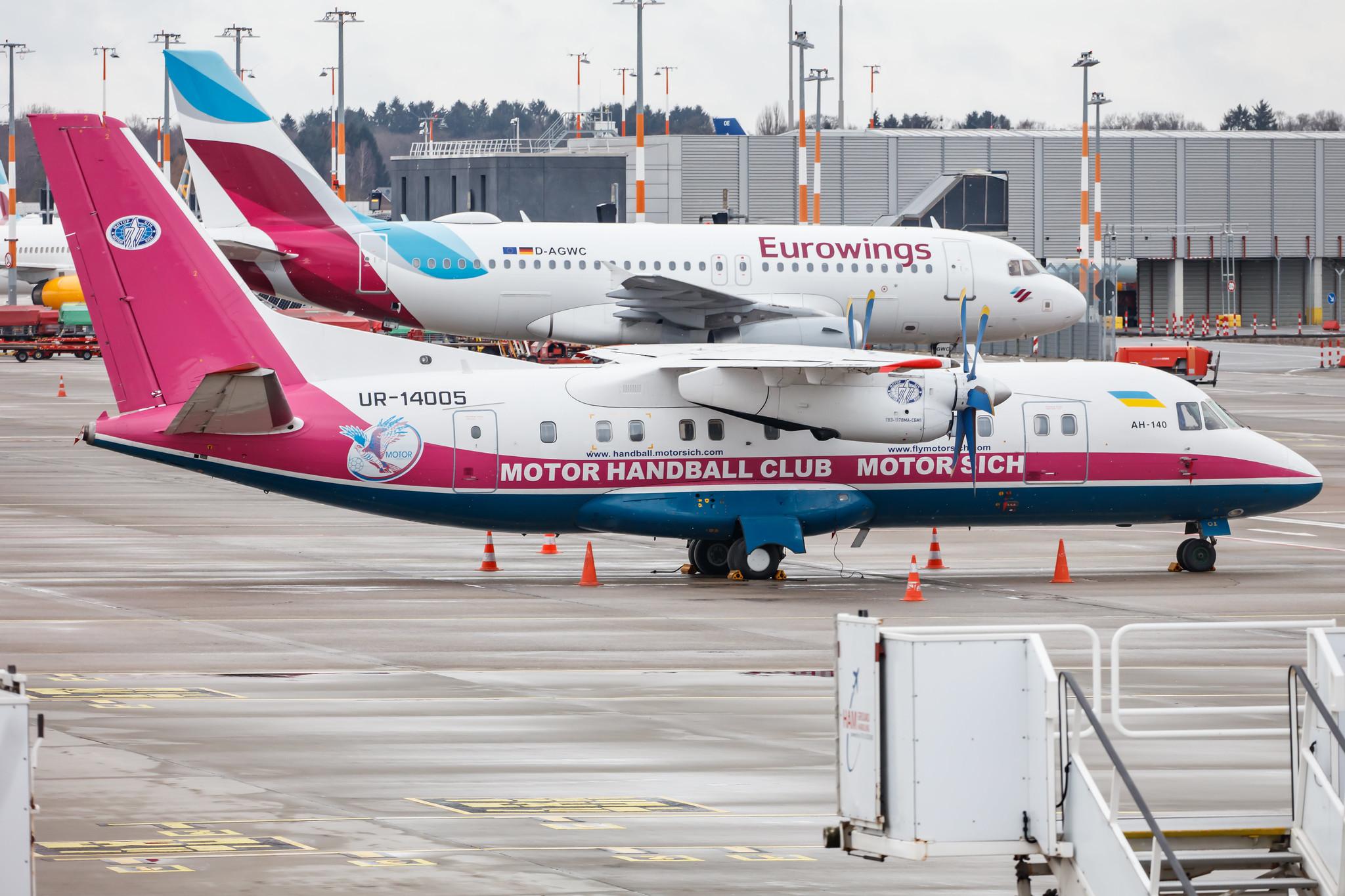 Hamburg Airport: Motor Sich Airlines (M9 / MSI) |  Antonov An-140 A140 | UR-14005 | MSN 36525305021