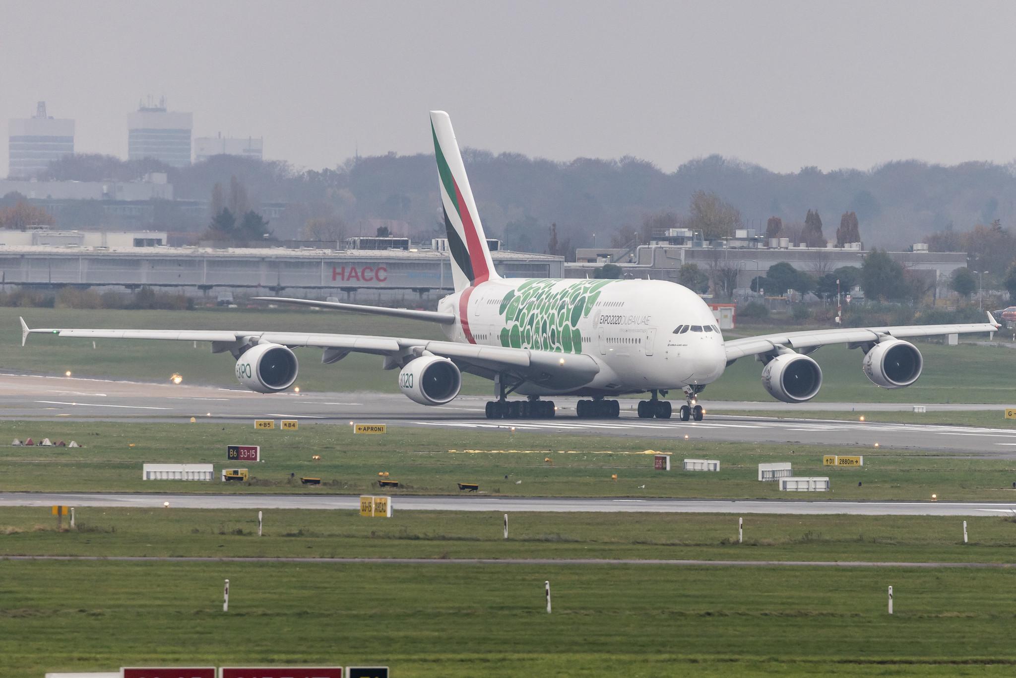 Hamburg Airport: Emirates (EK / UAE) |  Livery: Expo 2020 - Sustainability Livery |  Airbus A380-861 A388 | A6-EOW | MSN 207
