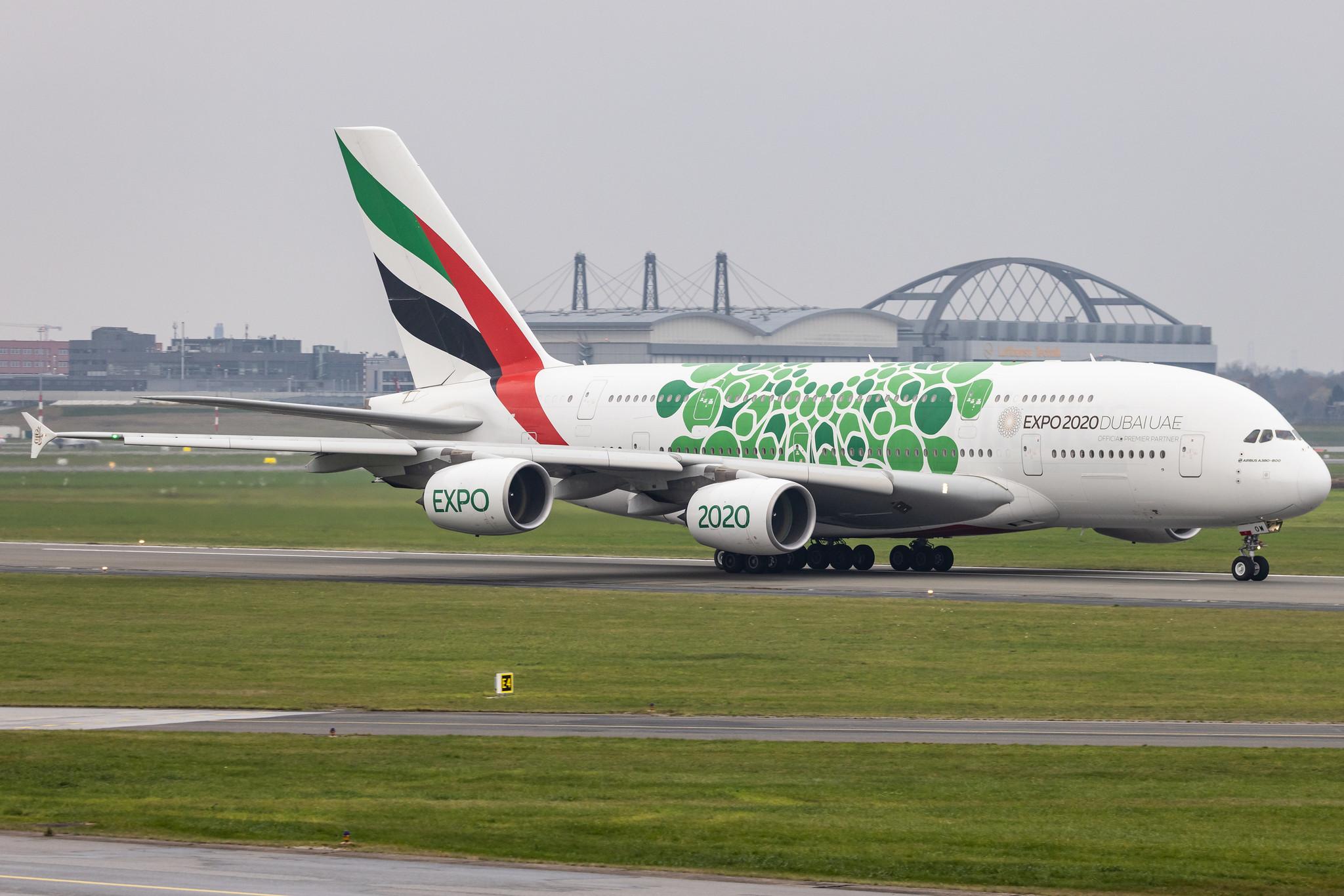 Hamburg Airport: Emirates (EK / UAE) |  Livery: Expo 2020 - Sustainability Livery |  Airbus A380-861 A388 | A6-EOW | MSN 207