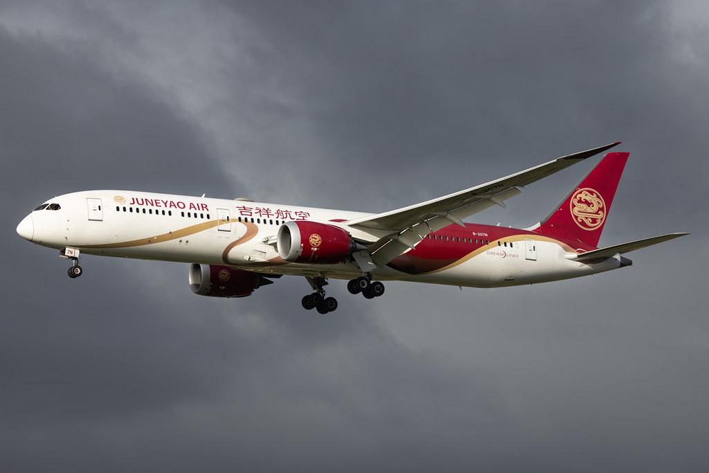 Hamburg Airport: Juneyao Air (HO / DKH) |  Livery: Chinese Silk Ribbon Livery |  Boeing 787-9 Dreamliner B789 | B-207N | MSN 64313
