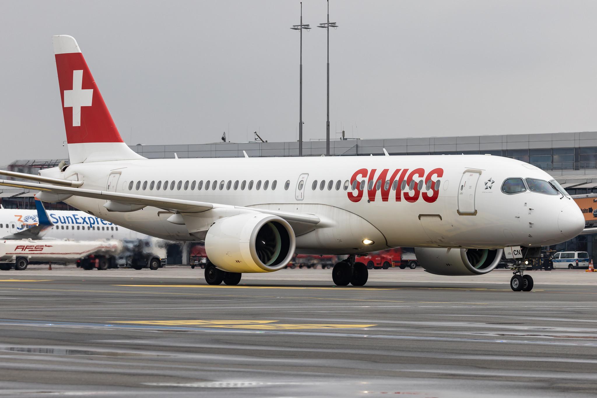 Hamburg Airport: Swiss (LX / SWR) |  Airbus A220-300 BCS3 | HB-JCN | MSN 55032
