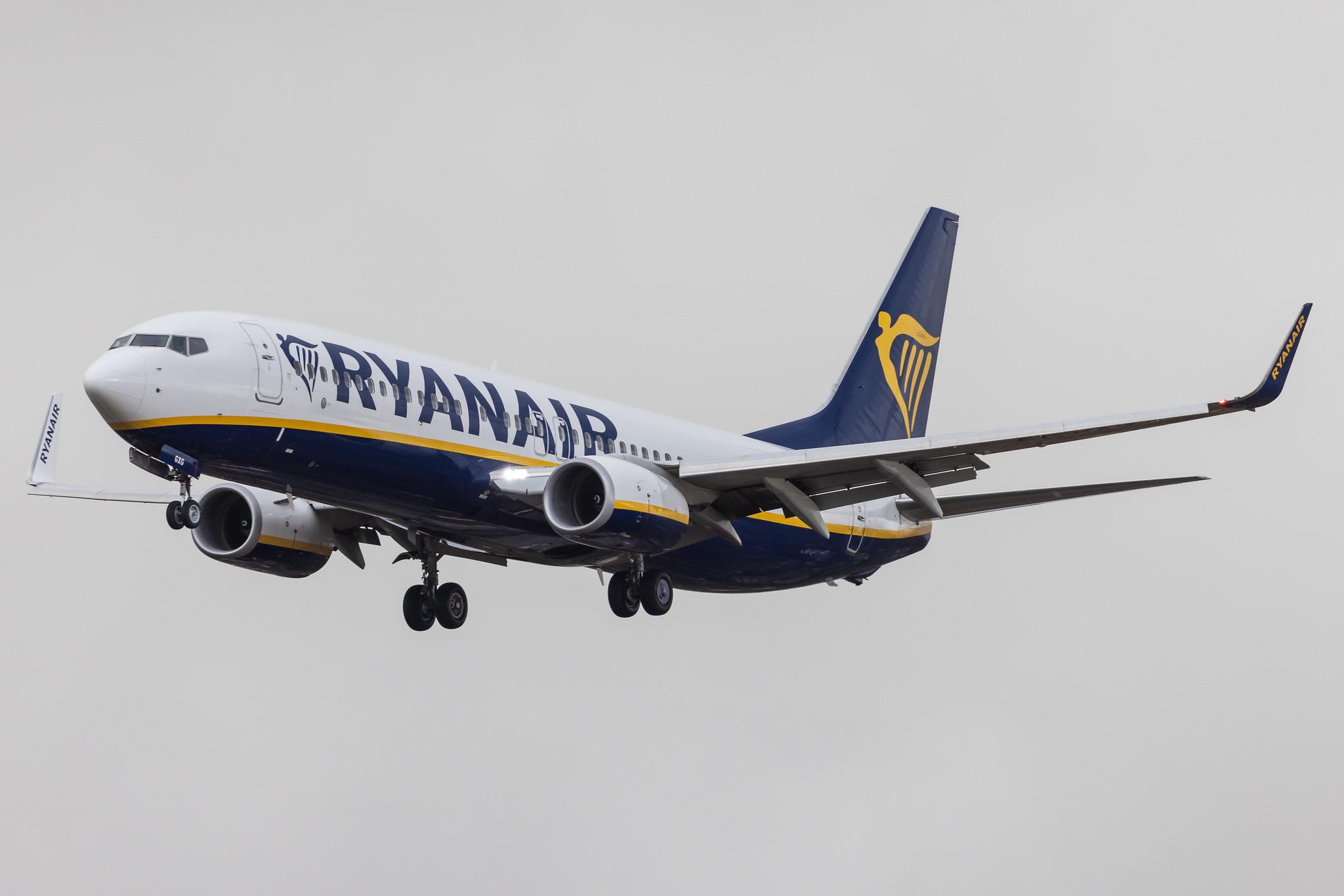 Hamburg Airport: Ryanair (FR / RYR) |  Boeing 737-8AS B738 | EI-GXG | MSN 44853