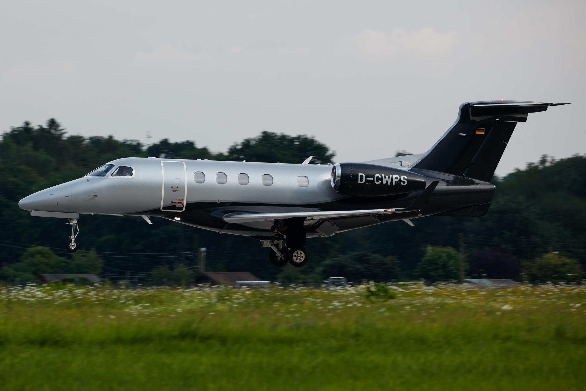 Hamburg Airport: Private owner |  Embraer Phenom 300 E55P | D-CWPS | MSN 50500324