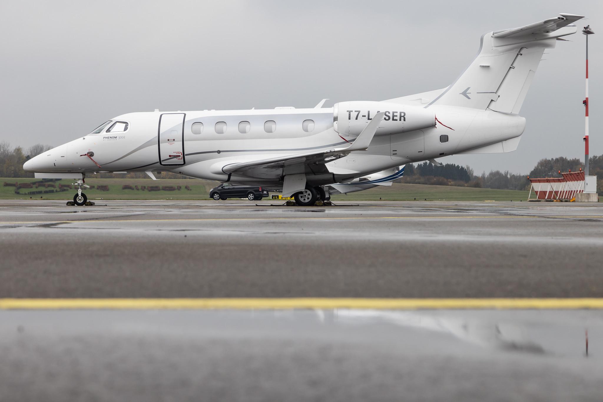Hamburg Airport: Private owner |  Embraer Phenom 300 E55P | T7-LASER | MSN 50500590