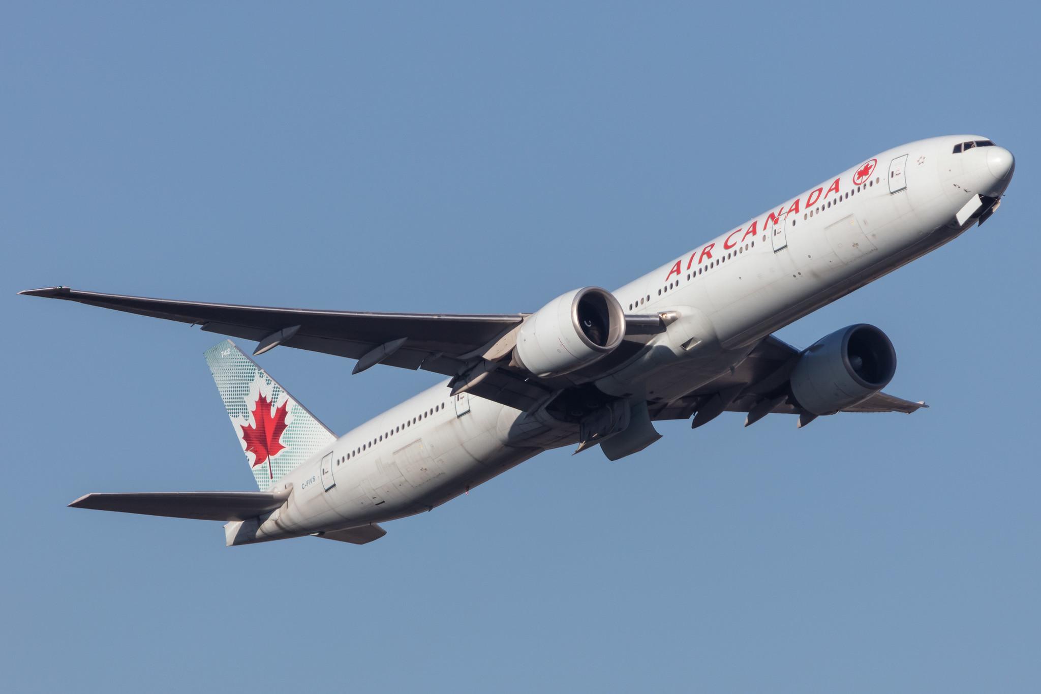 Frankfurt Airport: Air Canada (AC / ACA) |  Boeing 777-333(ER) B77W | C-FIVS | MSN 35784