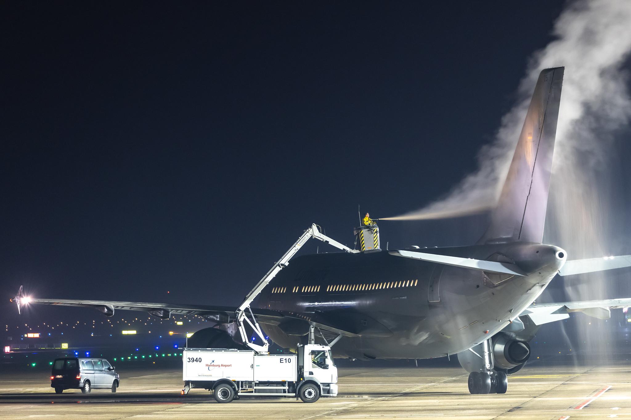 Hamburg Airport:  German Air Force (/ GAF) | Airbus A310-304 MRTT A310 | 10+25 | MSN 484