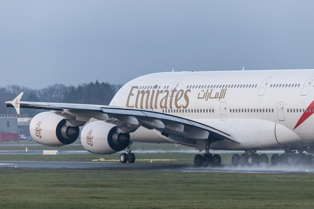 Hamburg Airport: Emirates (EK / UAE) |  Airbus A380-861 A388 | A6-EEJ | MSN 127