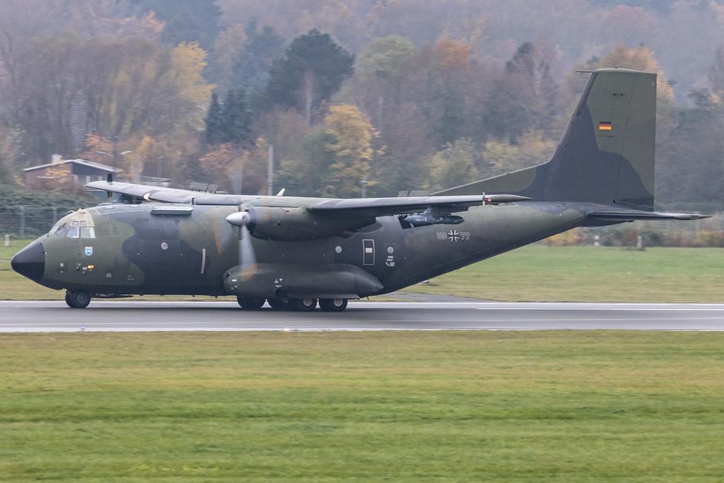 Hamburg Airport: Hamburg Airport: German Air Force (/ GAF) | Transall C-160D C160 | 50+79 | MSN D116