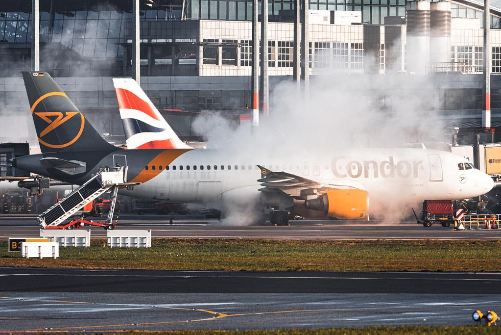 Hamburg Airport: Condor (DE / CFG) |  Airbus A320-212 A320 | D-AICD | MSN 0884