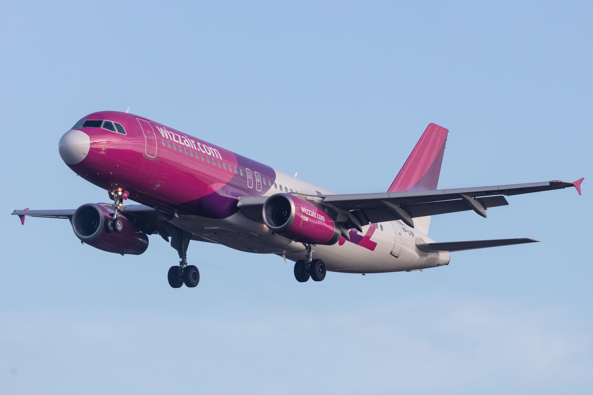 Hamburg Airport: Wizz Air (W6 / WZZ) |  Airbus A320-232 A320 | HA-LPR | MSN 3430