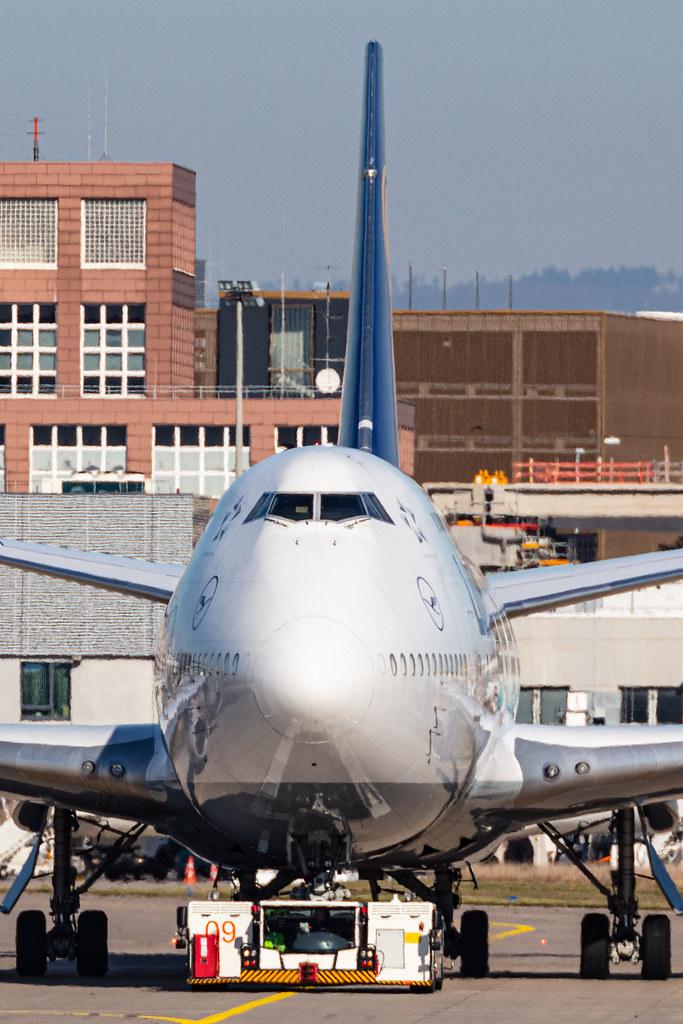 Frankfurt Airport: Lufthansa (LH / DLH) |  Boeing 747-830 B748 | D-ABYH | MSN 37832