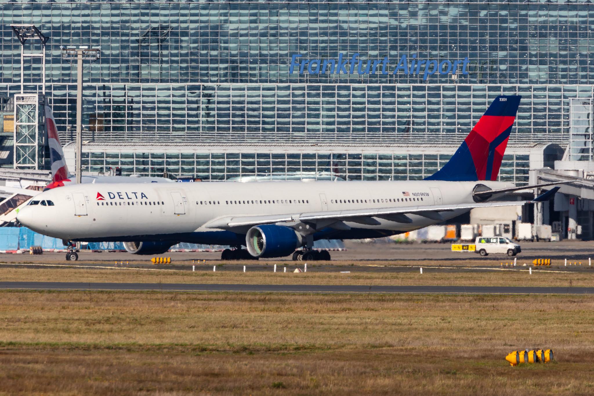 Frankfurt Airport: Delta Air Lines (DL / DAL) |  Airbus A330-323 A333 | N809NW | MSN 0663