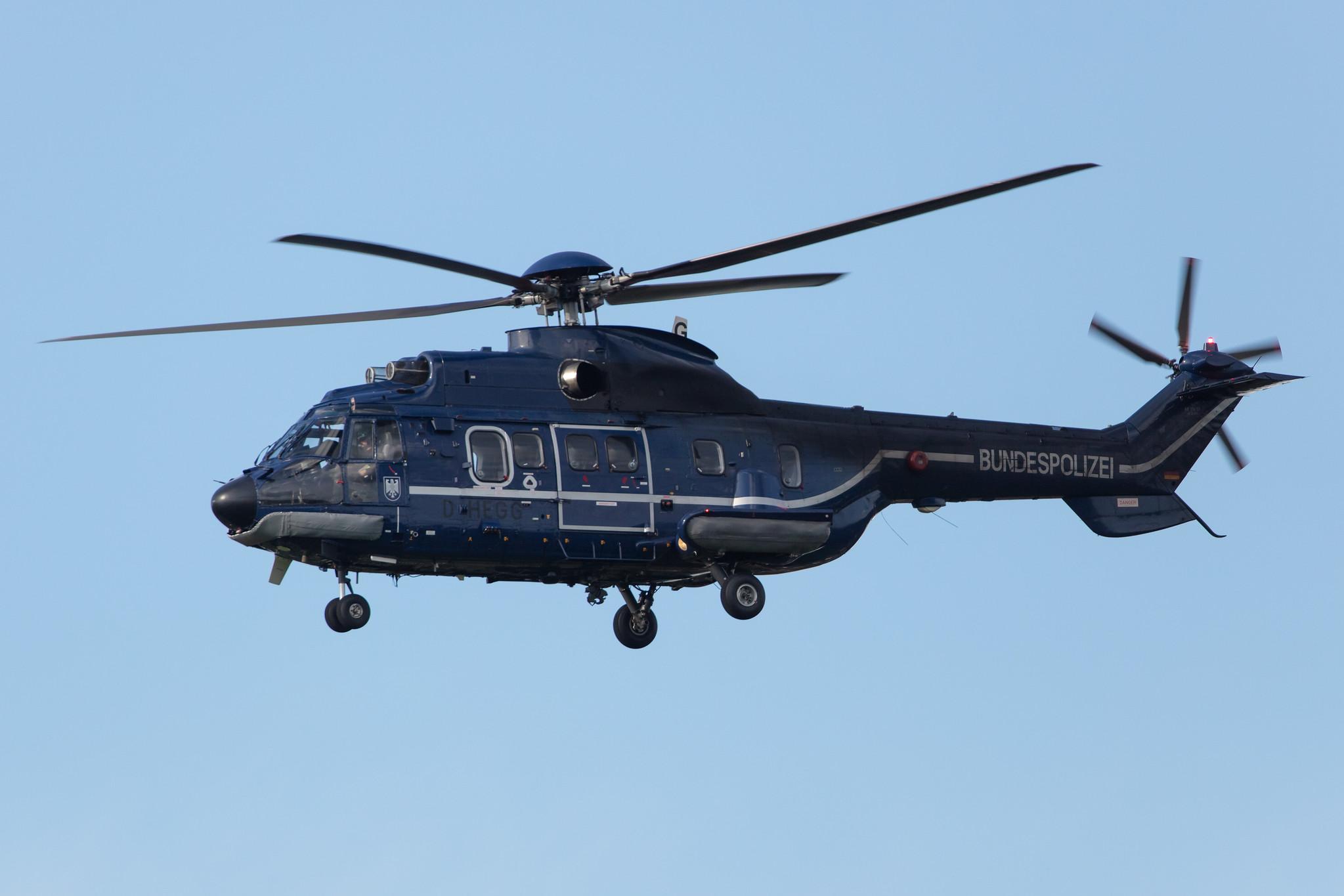 Hamburg Airport: Bundespolizei |  Airbus Helicopters H215 AS32 | D-HEGG | MSN 2101