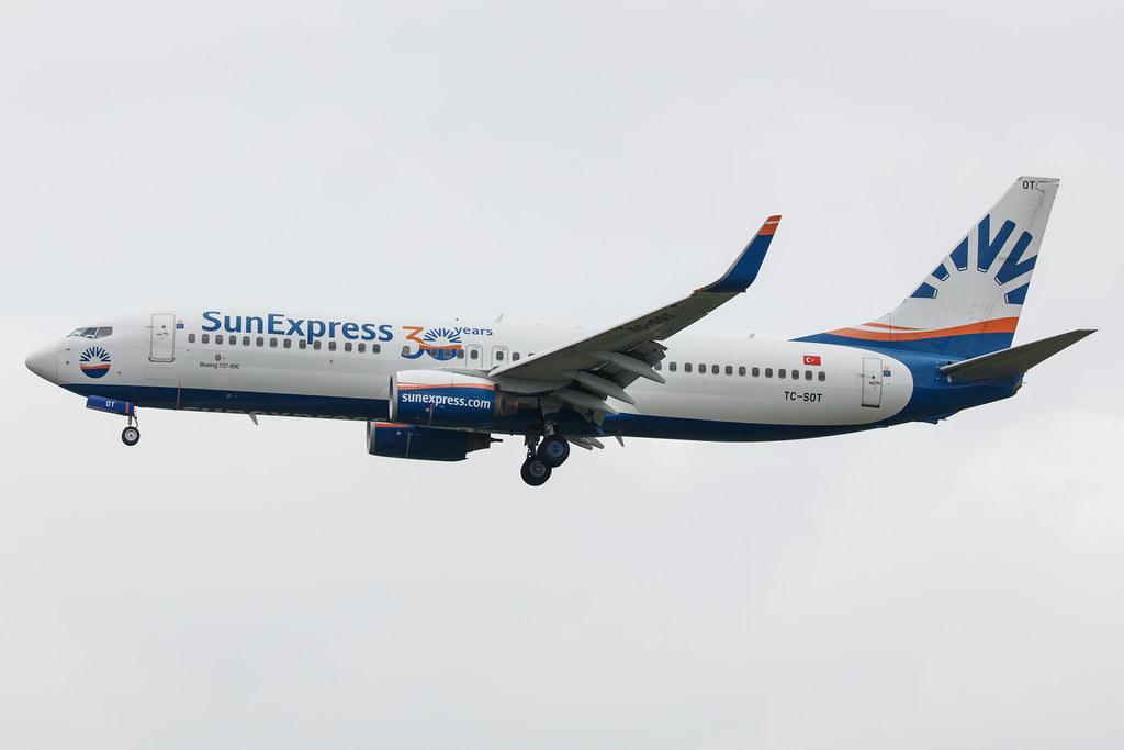 Hamburg Airport: SunExpress (XQ / SXS) |  Boeing 737-8Z9 B738 | TC-SOT | MSN 28178