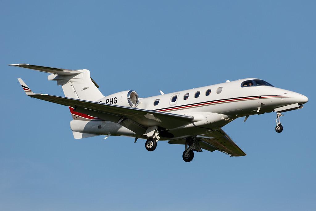 Hamburg Airport: NetJets Europe (/ NJE) |  Embraer Phenom 300 E55P | CS-PHG | MSN 50500264