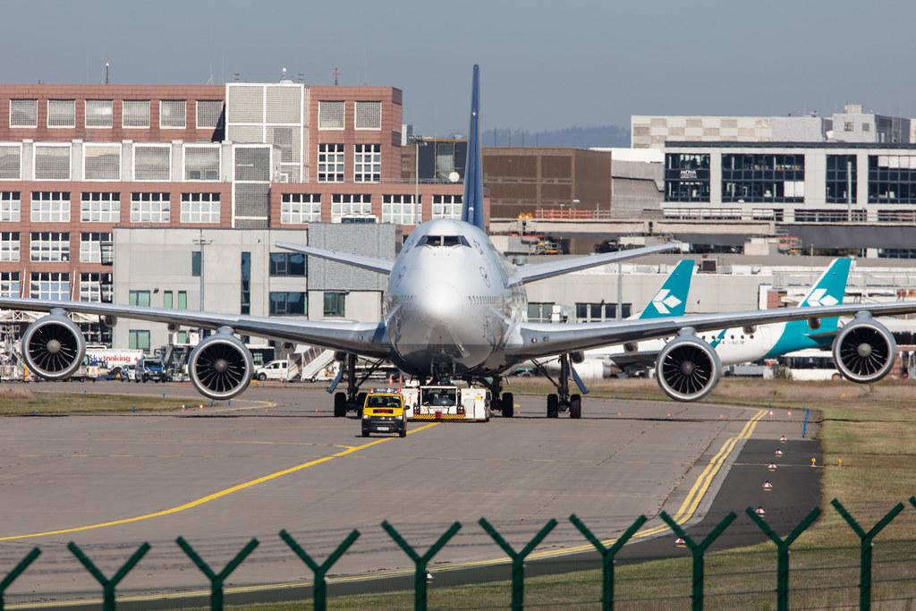 Frankfurt Airport: Lufthansa (LH / DLH) |  Boeing 747-830 B748 | D-ABYQ | MSN 37840