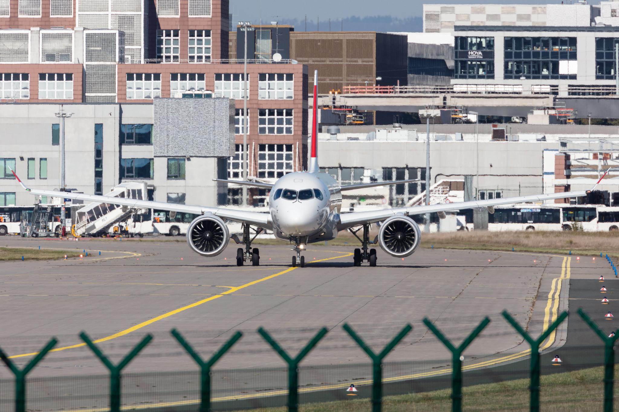 Frankfurt Airport: Swiss (LX / SWR) |  Airbus A220-300 BCS3 | HB-JCI | MSN 55023