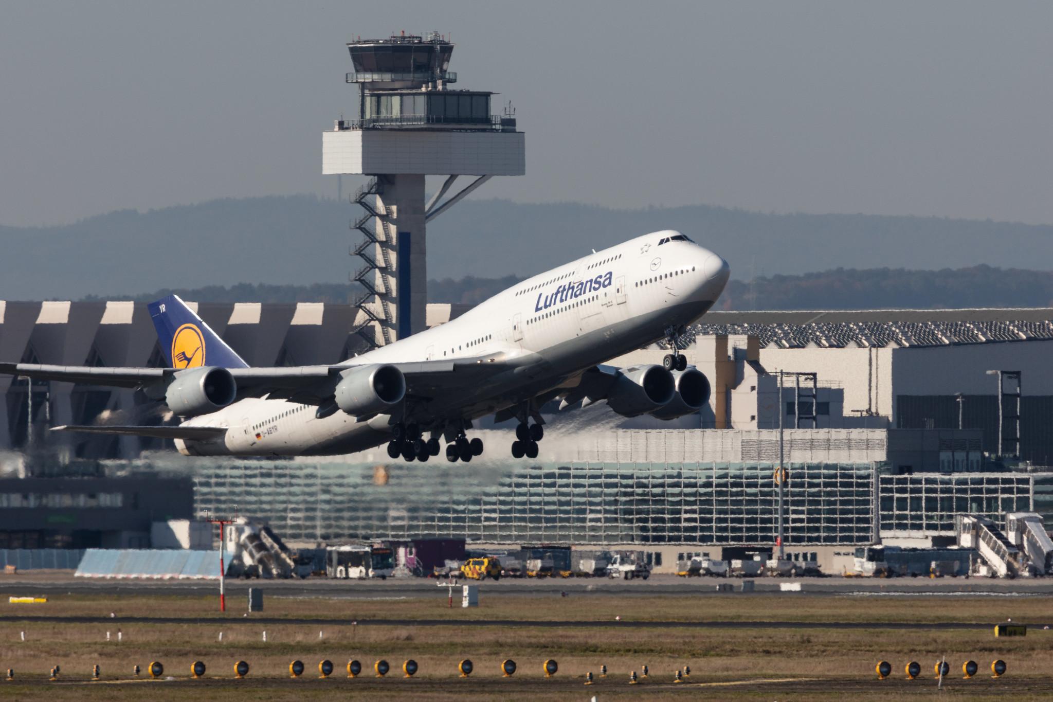 Frankfurt Airport: Lufthansa (LH / DLH) |  Boeing 747-830 B748 | D-ABYR | MSN 37842