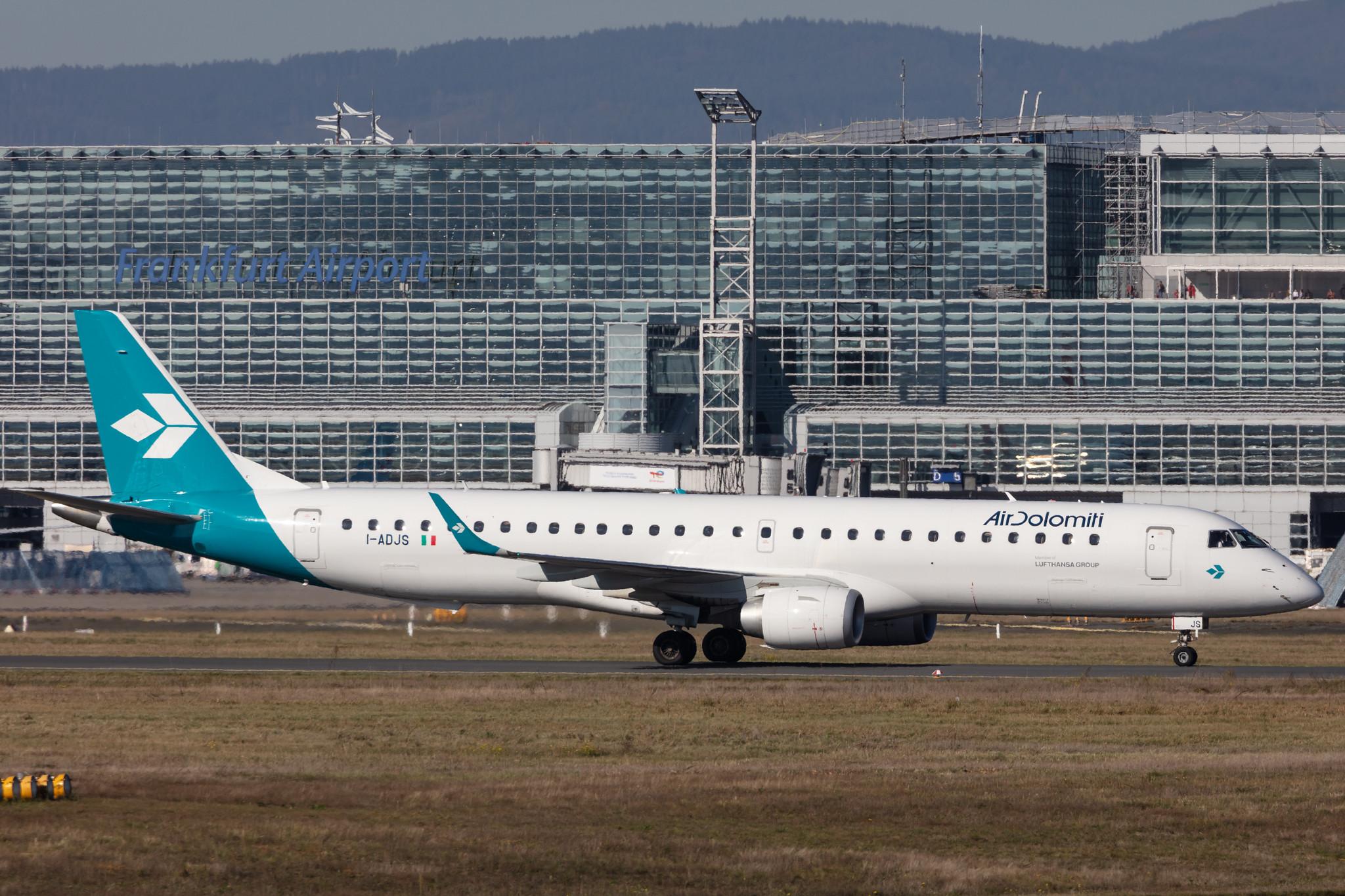 Frankfurt Airport: Air Dolomiti (EN / DLA) |  Embraer E195LR E195 | I-ADJS | MSN 19000597