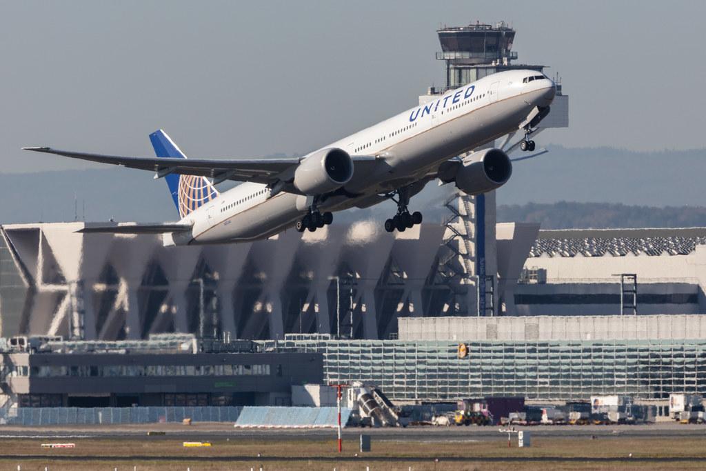 Frankfurt Airport: United Airlines (UA / UAL) |  Boeing 777-322(ER) B77W | N2534U | MSN 62645