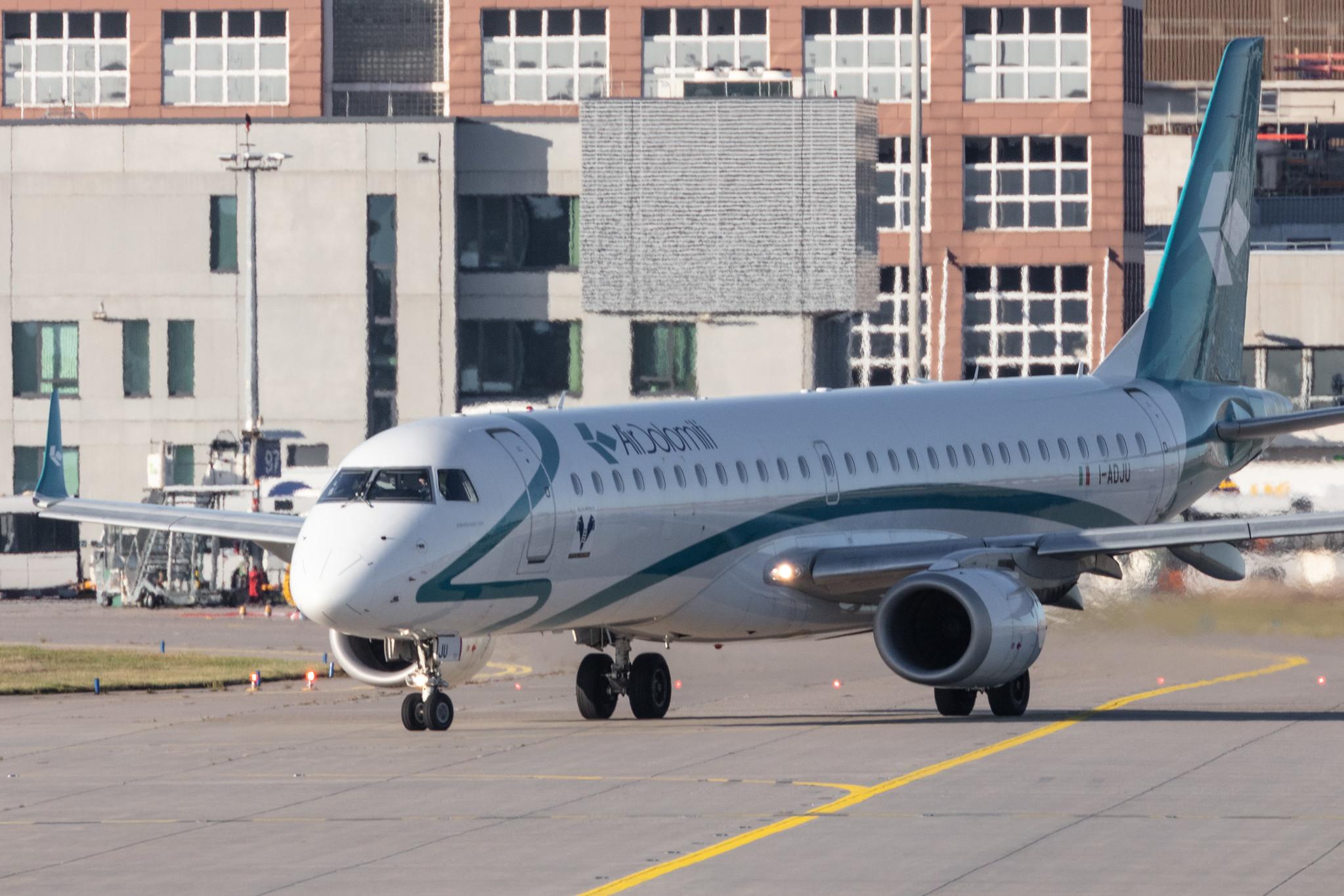 Frankfurt Airport: Air Dolomiti (EN / DLA) |  Embraer E195LR E195 | I-ADJU | MSN 19000290