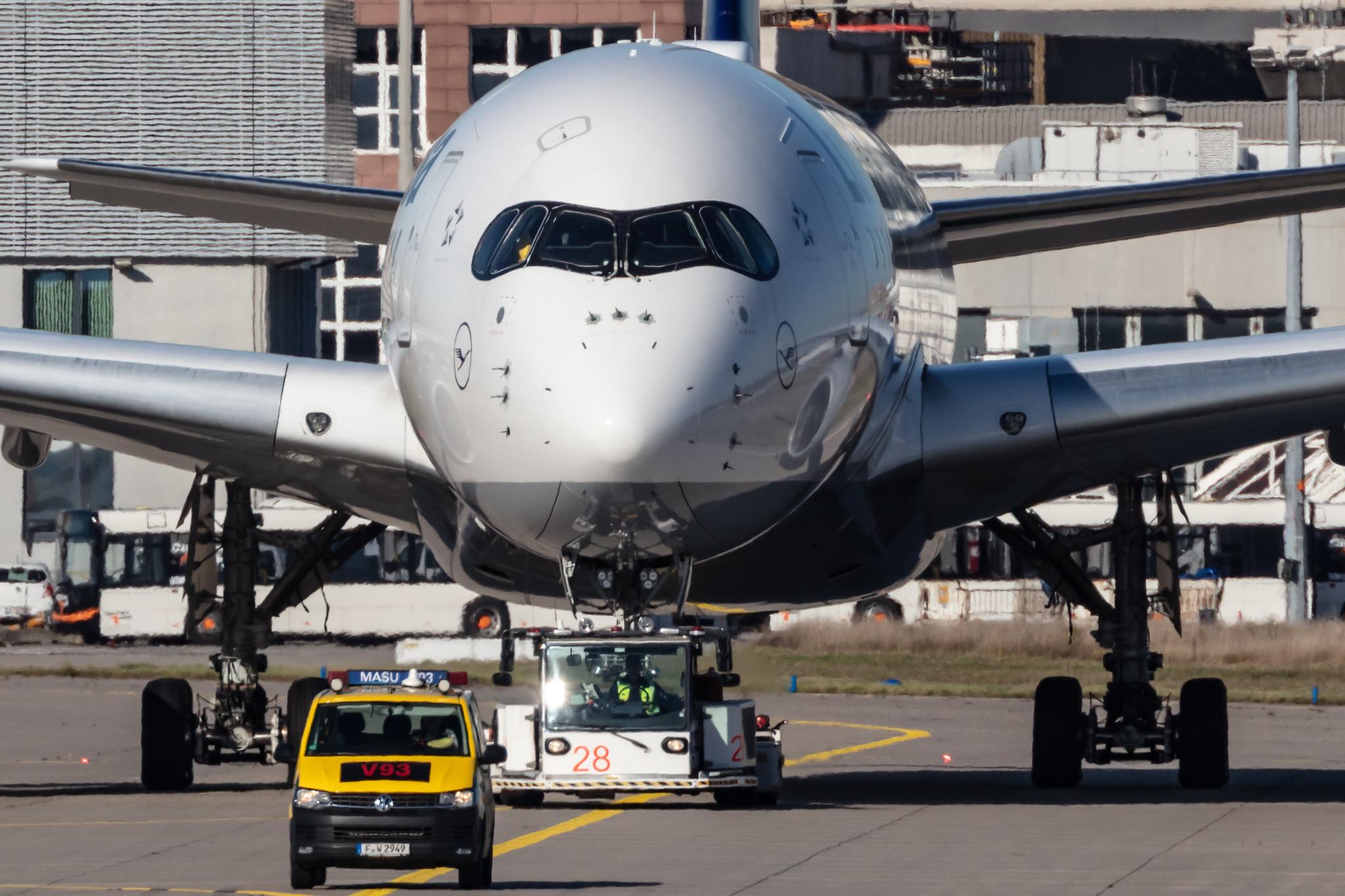 Frankfurt Airport: Lufthansa (LH / DLH) |  Airbus A350-941 A359 | D-AIXF | MSN 146