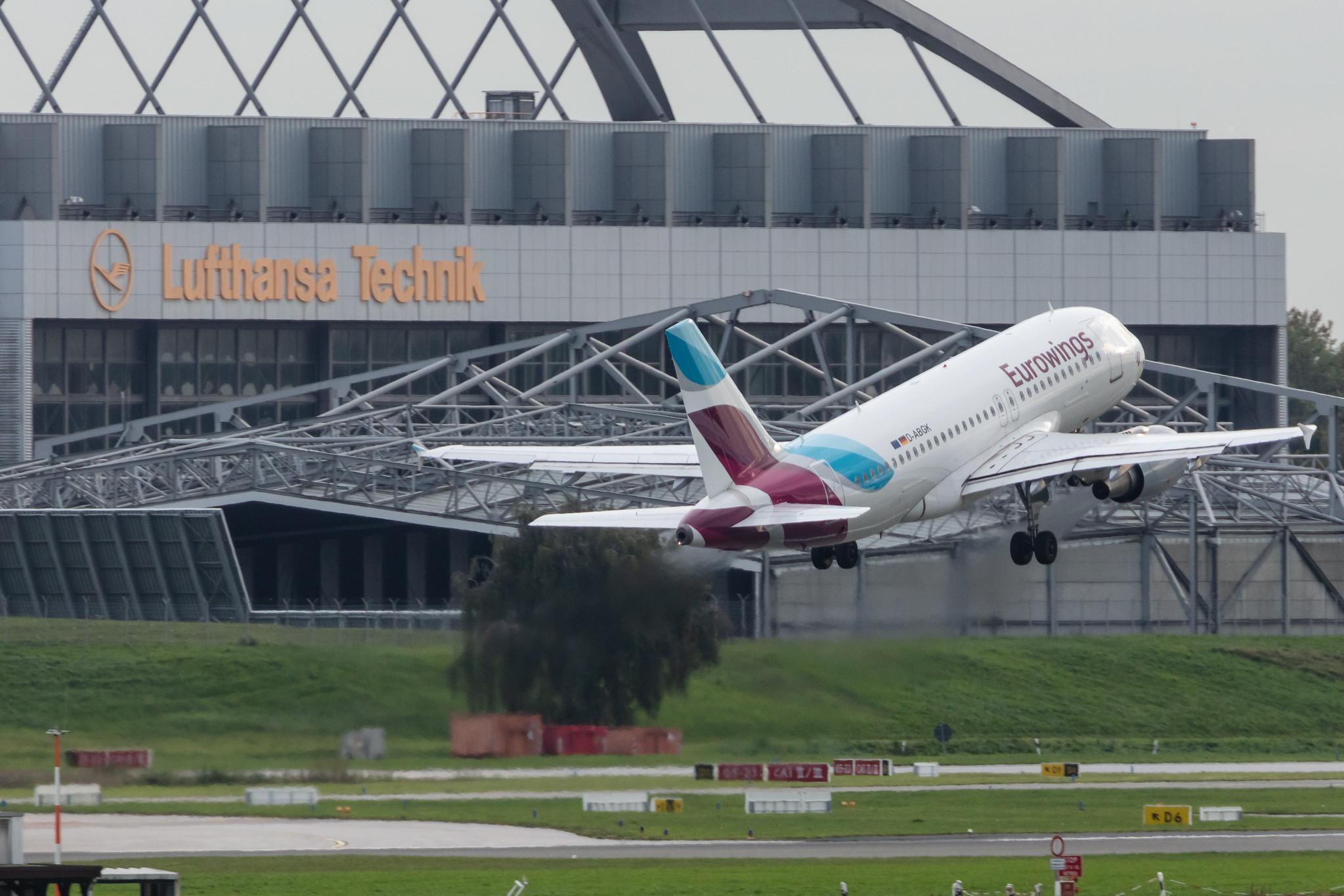 Hamburg Airport: Eurowings (EW / EWG) |  Airbus A319-112 A319 | D-ABGK | MSN 3447