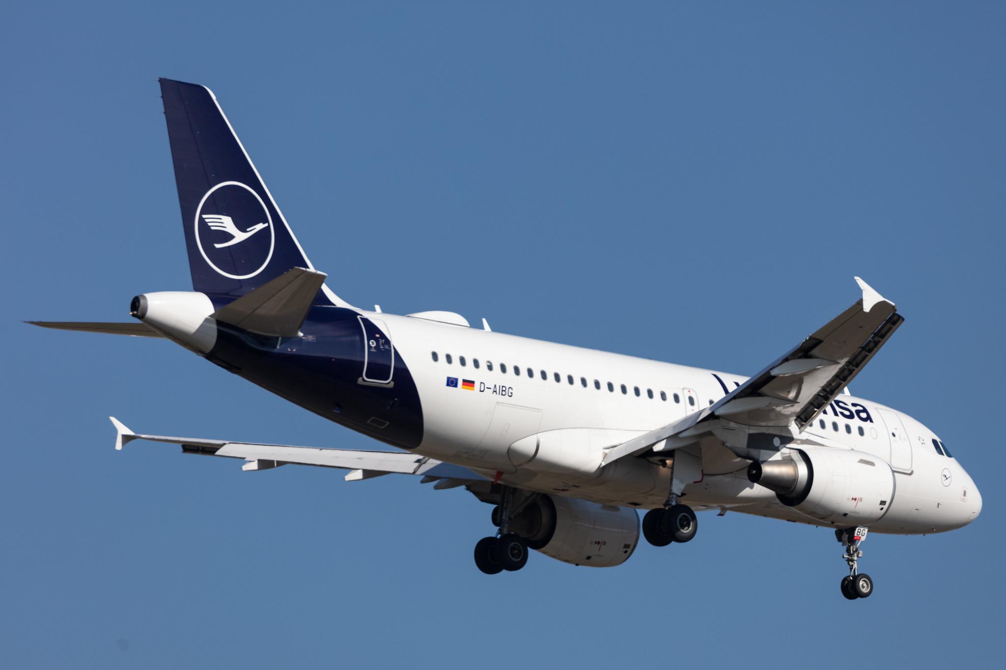 Frankfurt Airport: Lufthansa (LH / DLH) |  Airbus A319-112 A319 | D-AIBG | MSN 4841