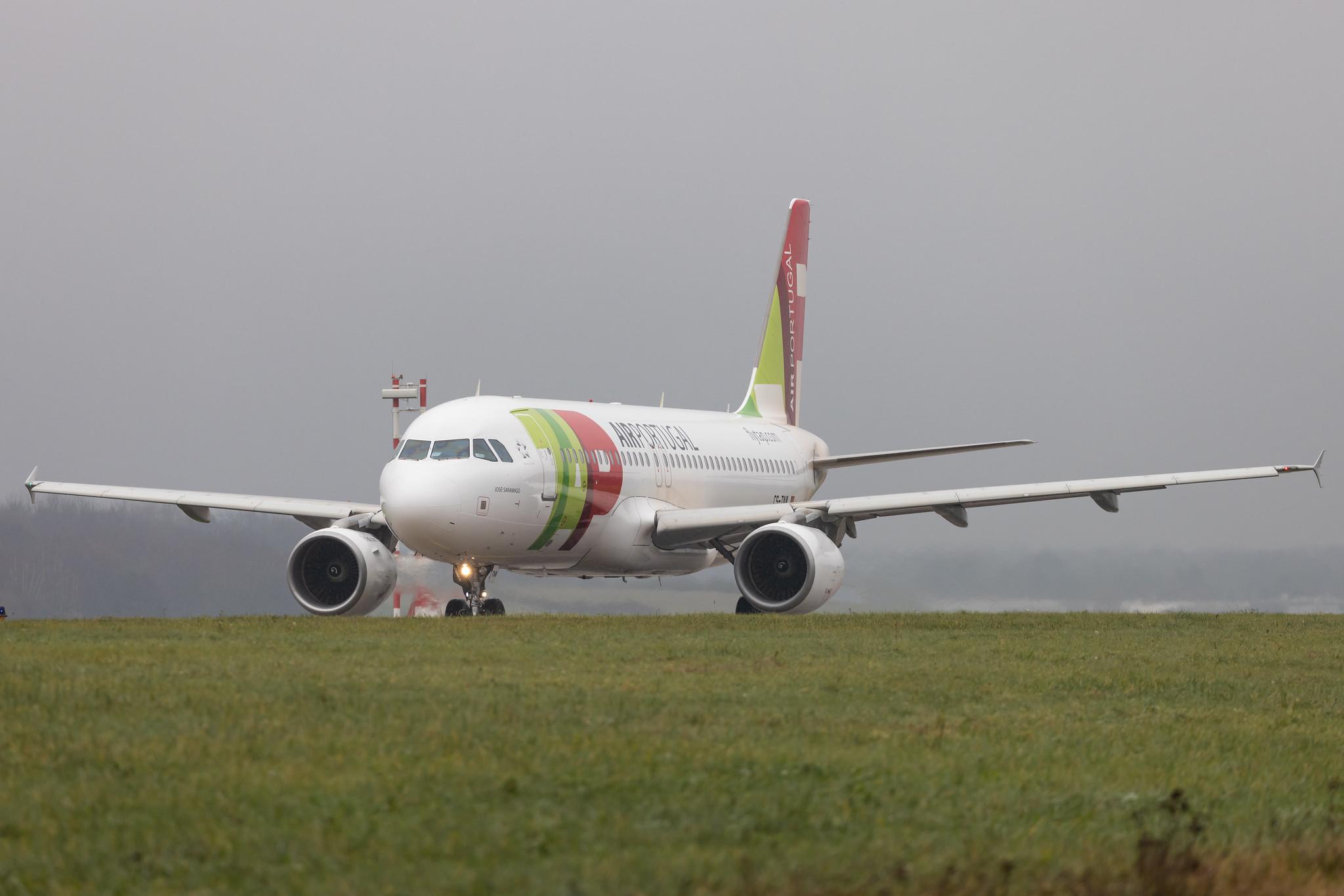 Hamburg Airport: TAP Air Portugal (TP / TAP) |  Airbus A320-214 A320 | CS-TNW | MSN 2792