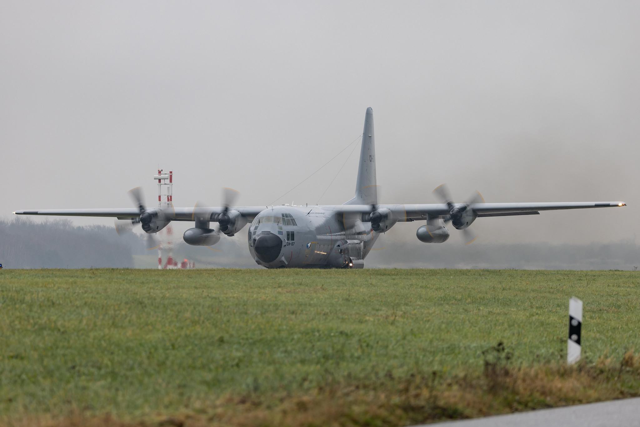 Hamburg Airport: Belgian Air Force | Lockheed C130H Hercules C130 | CH-07 | MSN 4476