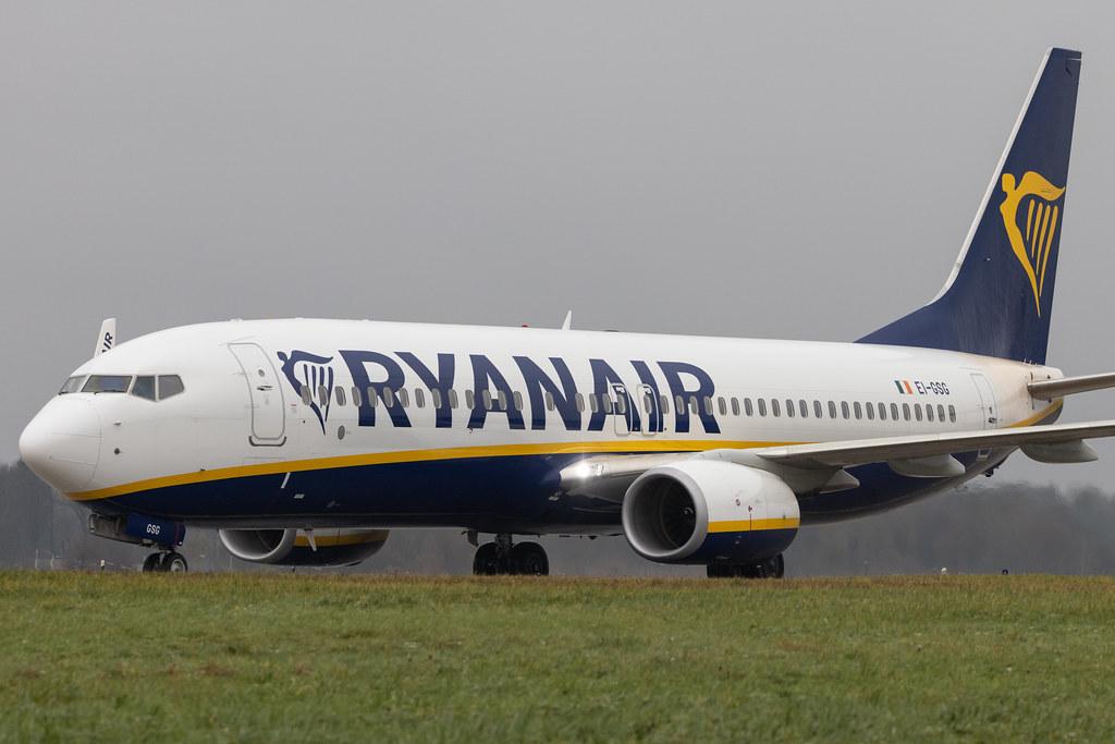 Hamburg Airport: Ryanair (FR / RYR) |  Boeing 737-8AS B738 | EI-GSG | MSN 44849