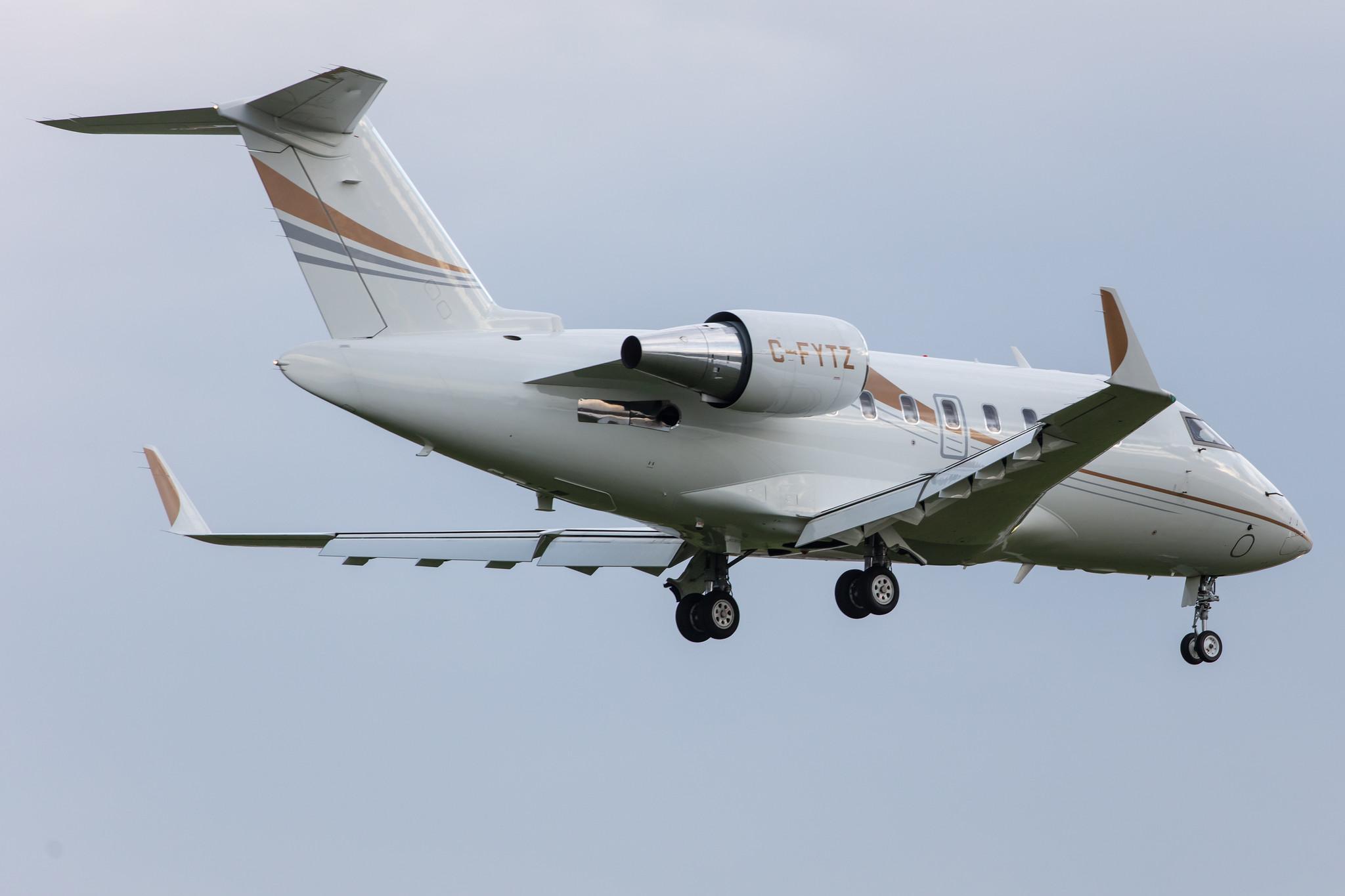 Hamburg Airport: Image Air Charter |  Bombardier CL605 Challenger CL60 | C-FYTZ | MSN 5826