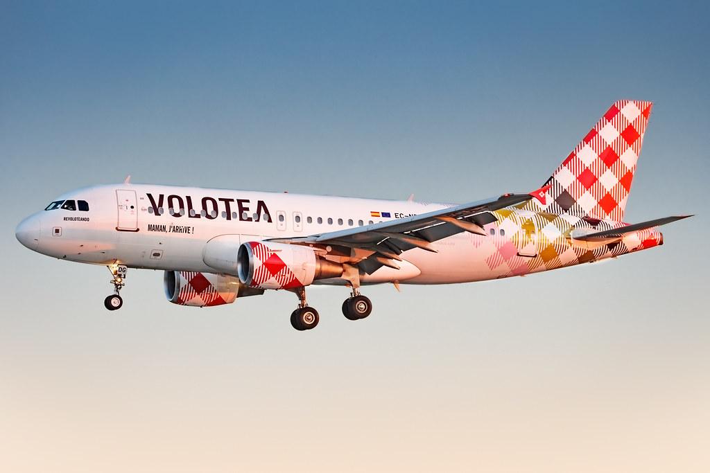 Hamburg Finkenwerder: Volotea (V7 / VOE) |  Airbus A319-112 A319 | EC-NDG | MSN 03364