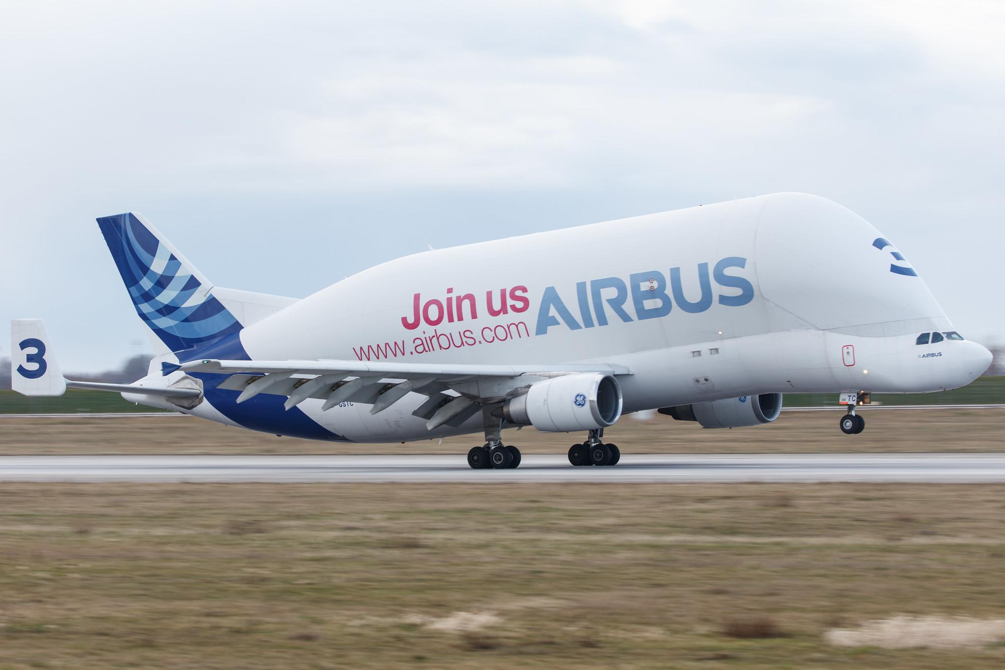 Hamburg Finkenwerder: Airbus Transport International (4Y / BGA) |  Airbus A300-608ST Beluga A3ST | F-GSTC | MSN 765