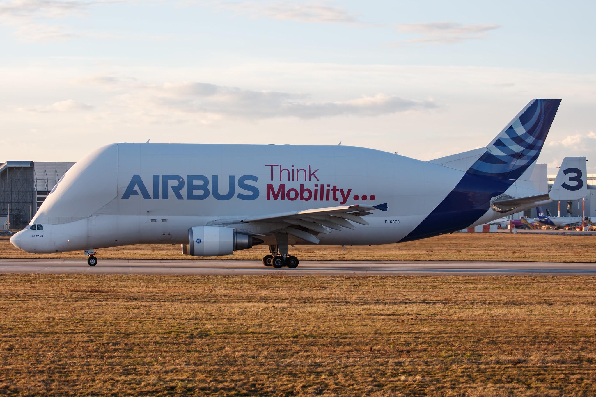 Hamburg Finkenwerder: Airbus Transport International (4Y / BGA) |  Airbus A300-608ST Beluga A3ST | F-GSTC | MSN 765