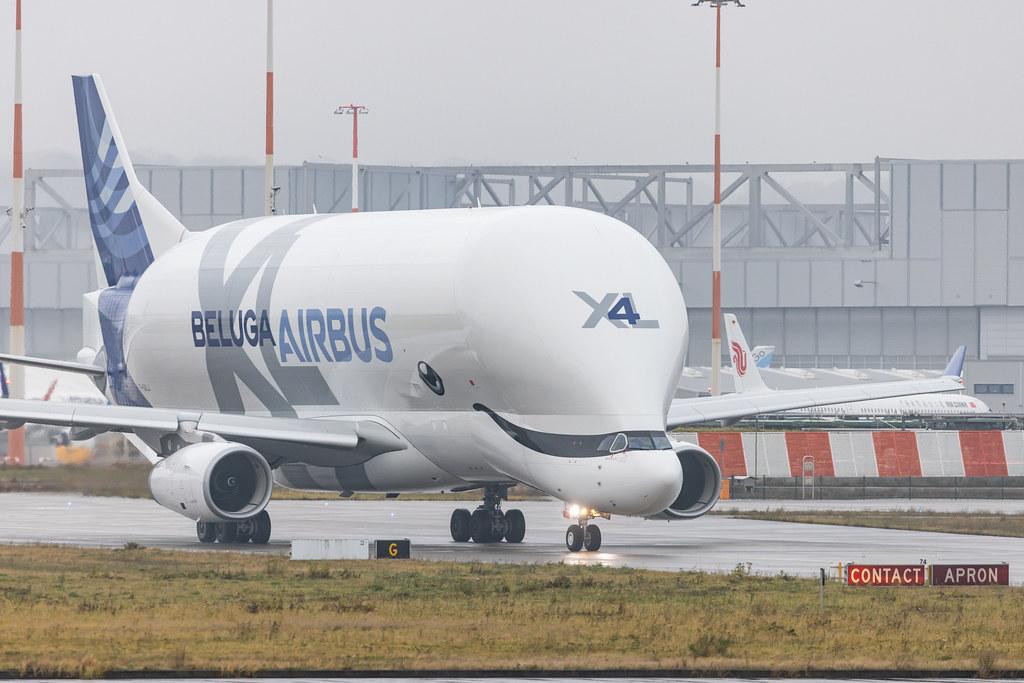 Hamburg Finkenwerder: Airbus Transport International (4Y / BGA) |  Airbus A330-743L Beluga XL A337 | F-GXLJ | MSN 1985