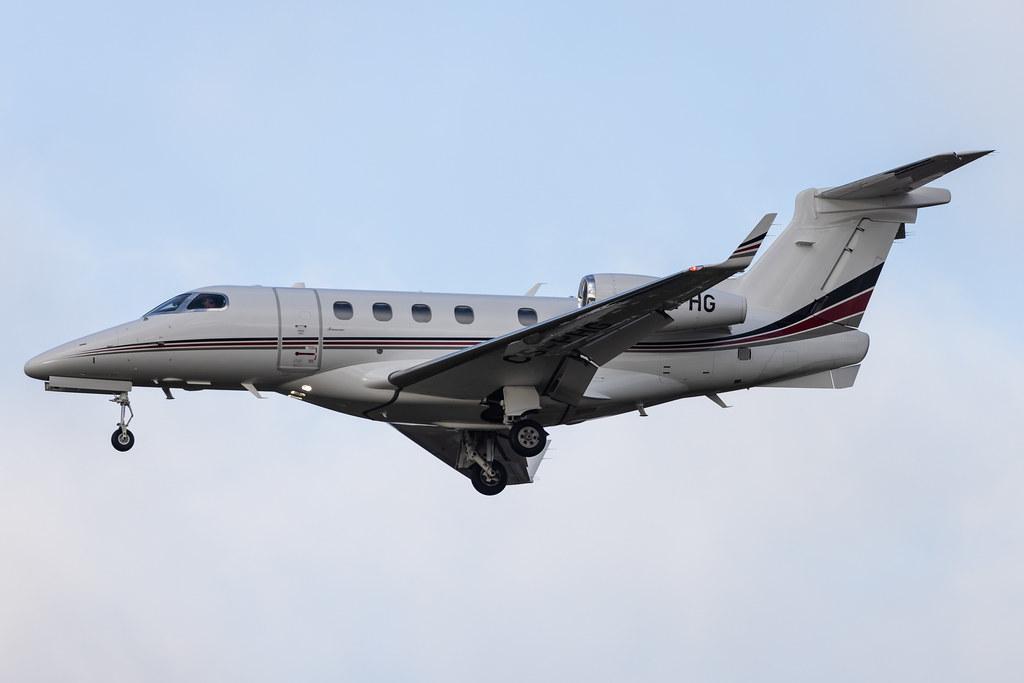 Hamburg Airport: NetJets Europe (/ NJE) |  Embraer Phenom 300 E55P | CS-PHG | MSN 50500264