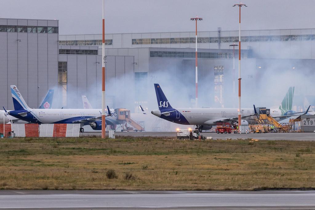 Hamburg Finkenwerder: Erster Engine-Run auf dem Werksgelände von Airbus in Hamburg-Finkenwerder.