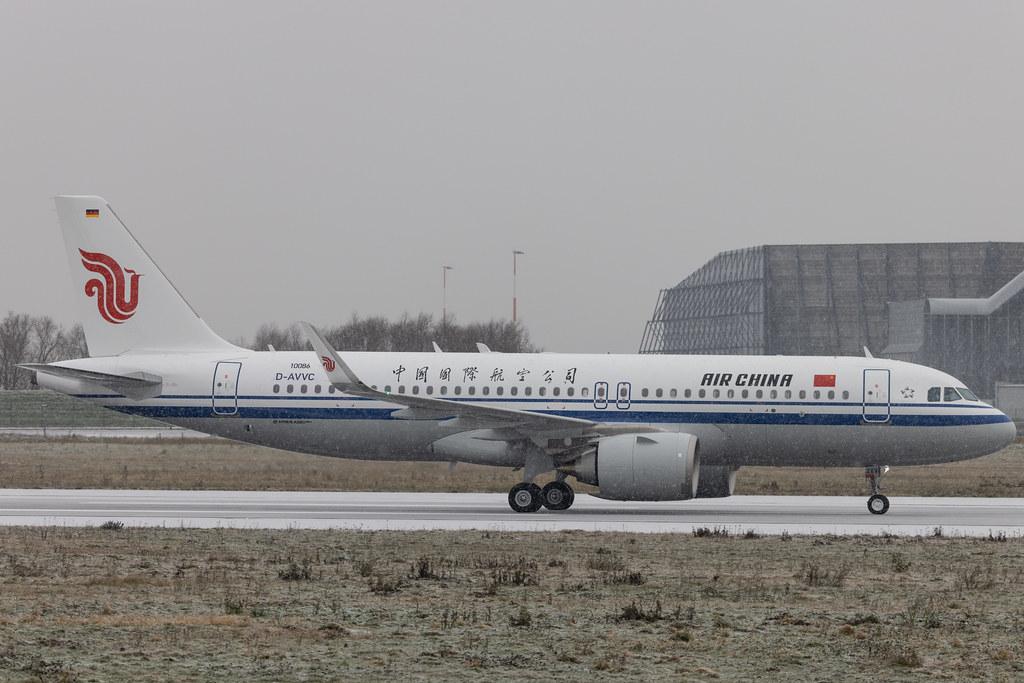 Hamburg Finkenwerder: Air China (CA / CCA) |  Airbus A320-251N A20N | D-AVVC (B-326V) | MSN 10086