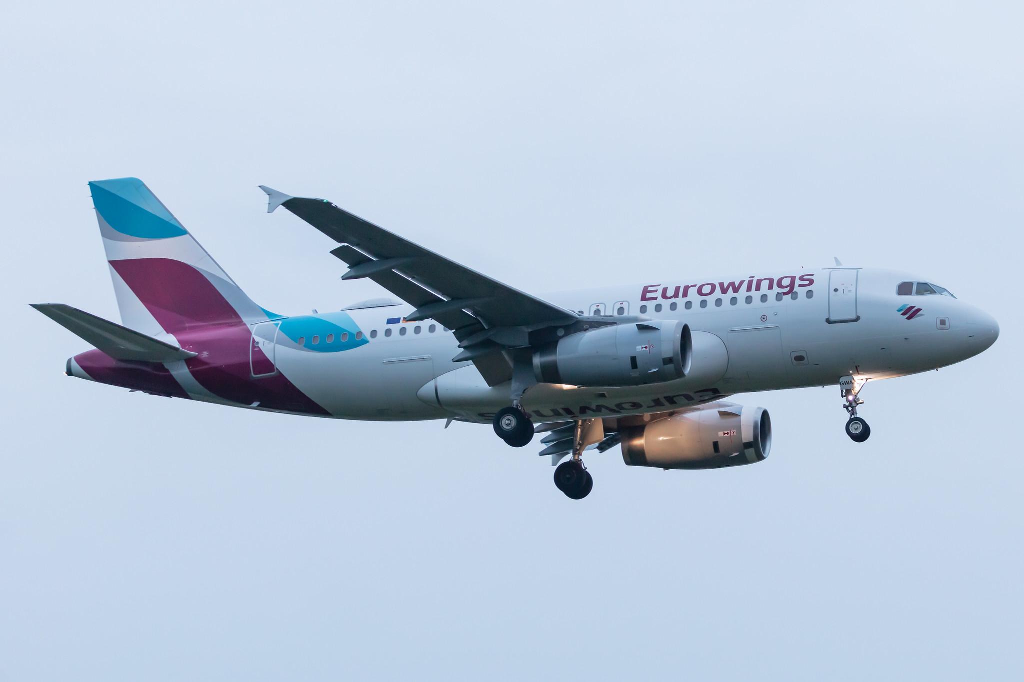 Hamburg Airport: Eurowings (EW / EWG) |  Airbus A319-132 A319 | D-AGWA | MSN 2813