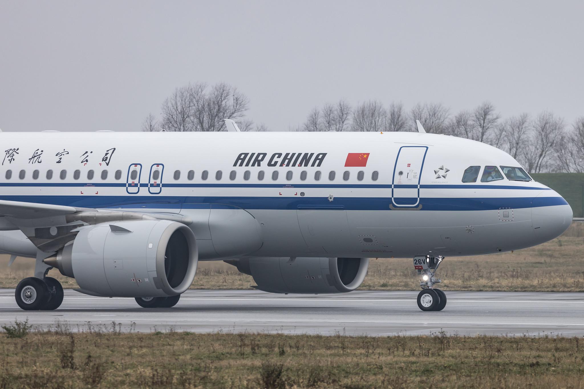 Hamburg Finkenwerder: Air China (CA / CCA) |  Airbus A320-251N A20N | D-AVVC (B-326V) | MSN 10086
