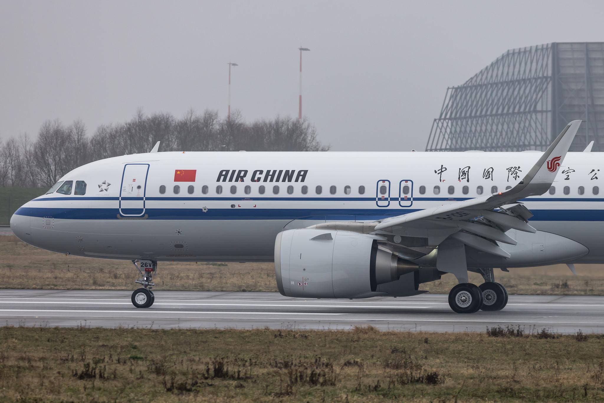 Hamburg Finkenwerder: Air China (CA / CCA) |  Airbus A320-251N A20N | D-AVVC (B-326V) | MSN 10086