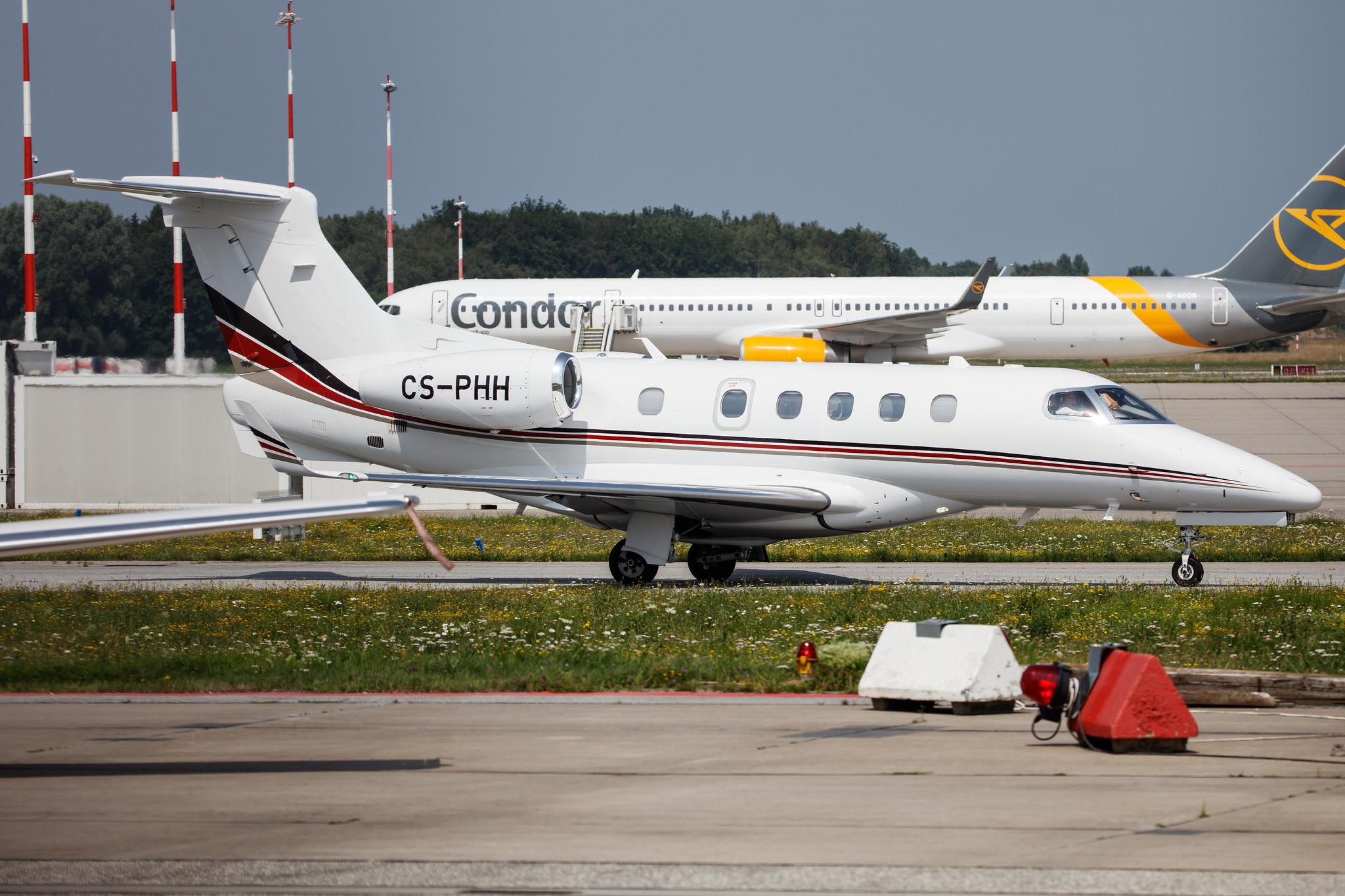 Hamburg Airport: NetJets Europe (/ NJE) |  Embraer Phenom 300 E55P | CS-PHH | MSN 50500270