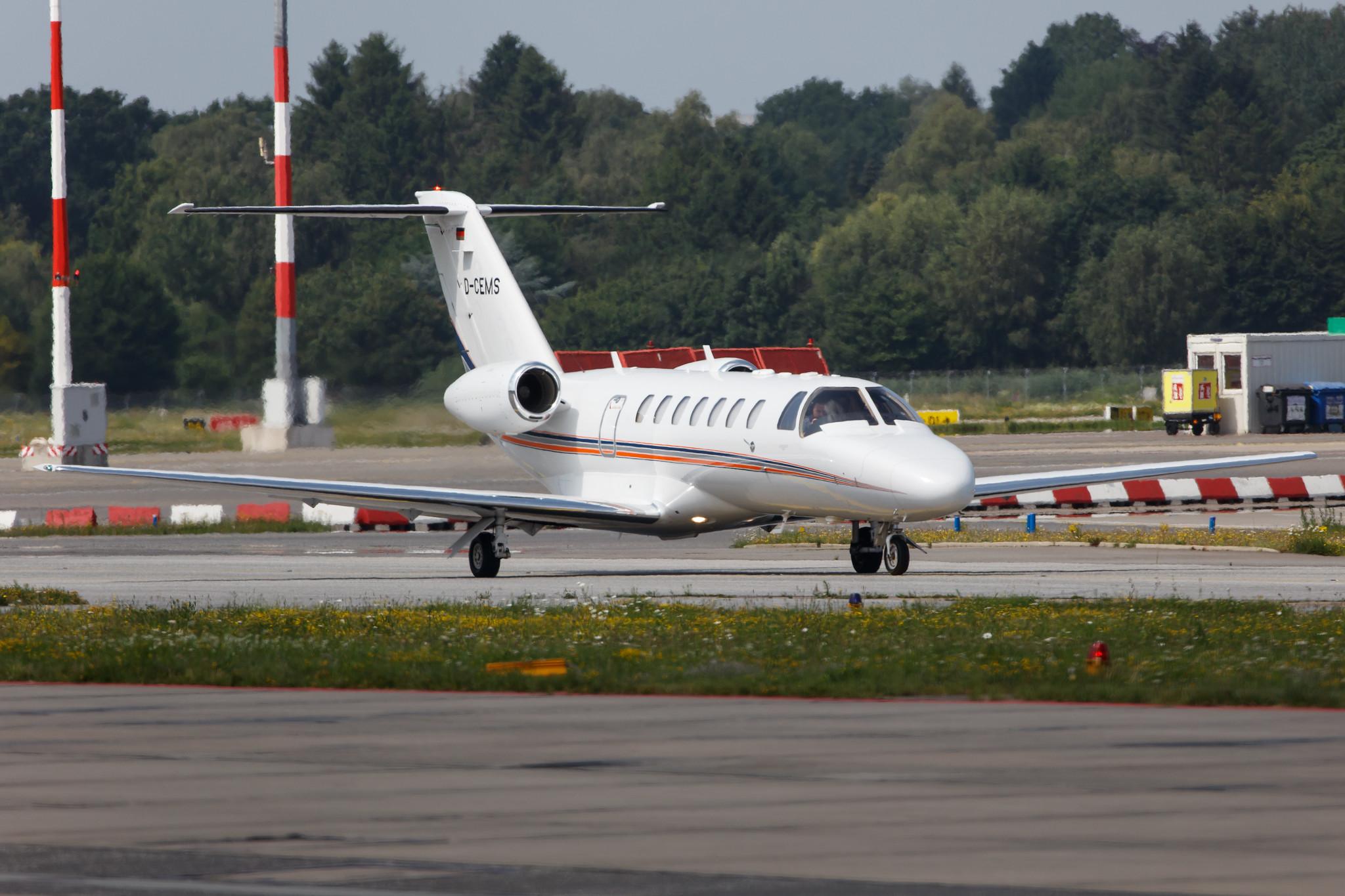 Hamburg Airport: Private owner |  Cessna 525B CitationJet CJ3+ C25B | D-CEMS | MSN 525B-0107