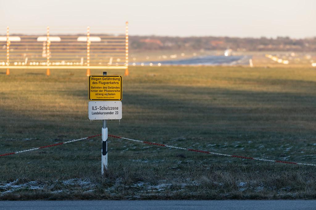 Hamburg Airport: Wegen Gefährdung des Flugverkehrs / ILS-Schutzzone Landekurssender 23