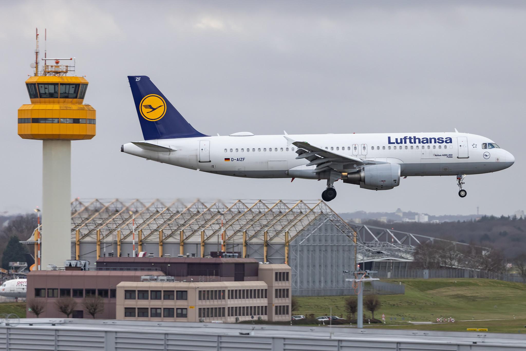 Hamburg Airport: Lufthansa (LH / DLH) |  Airbus A320-214 A320 | D-AIZF | MSN 4289