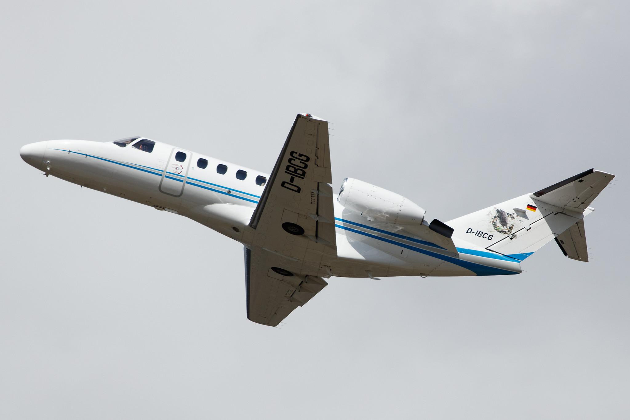 Flughafen Berlin Brandenburg: ProAir Aviation (/ PAV) |  Cessna 525A CitationJet CJ2 C25A | D-IBCG | MSN 525A-0015