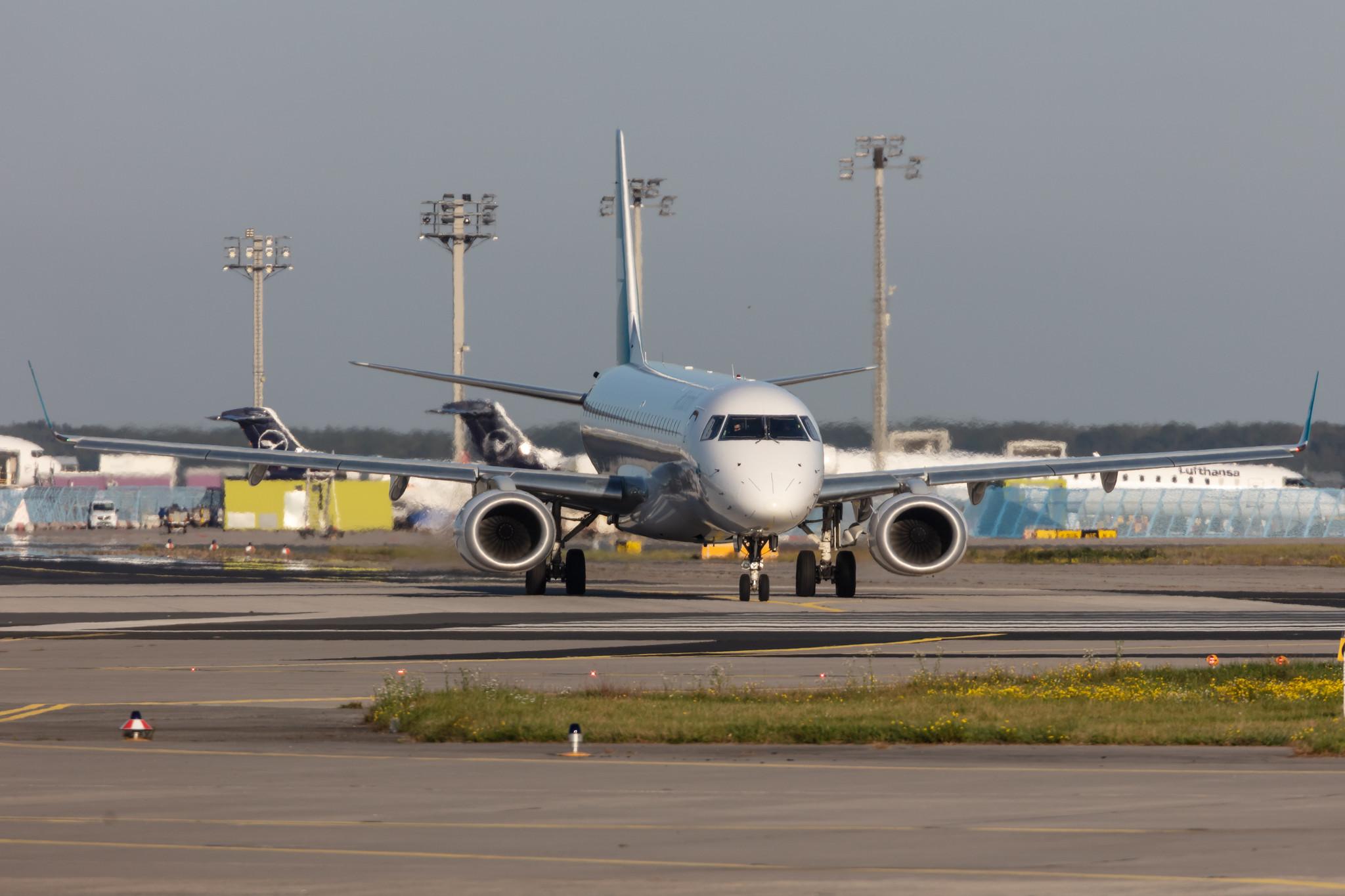 Frankfurt Airport: Air Dolomiti (EN / DLA) |  Embraer E195LR E195 | I-ADJS | MSN 19000597