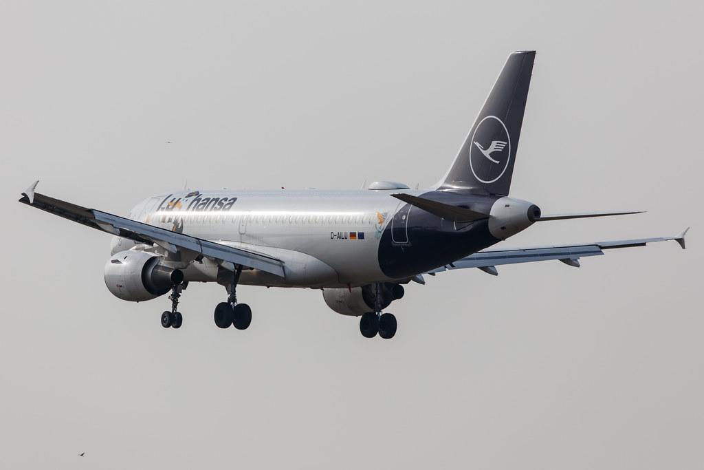 Hamburg Airport: Lufthansa (LH / DLH) |  Livery: Lu Sticker |  Airbus A319-114 A319 | D-AILU | MSN 0744